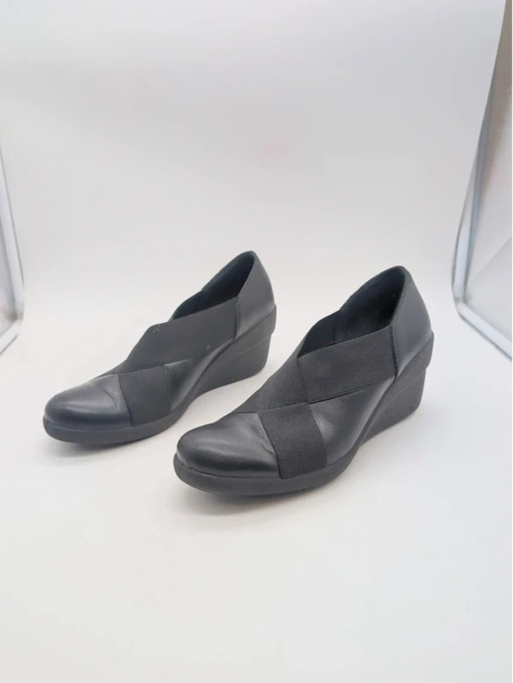 Flexus by Spring Step Black Leather Wedge Shoes 41 9.5